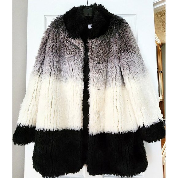 Calvin Klein Jackets & Blazers - CALVIN KLEIN FURRY OMBRE Gray/White/Cream/Black Women's Jacket Size XS